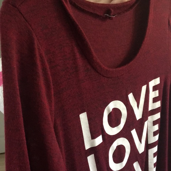 👚🌹Red long shirt🌹👚 - Picture 5 of 6